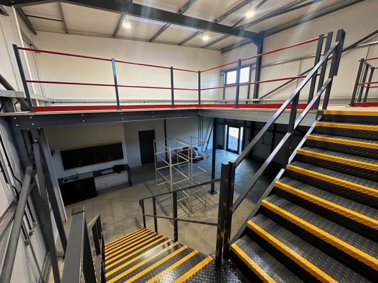 Industrial Warehouse Mezzanine Floor supply and fit